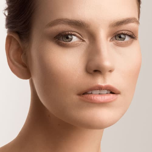 девушка с красивой кожей